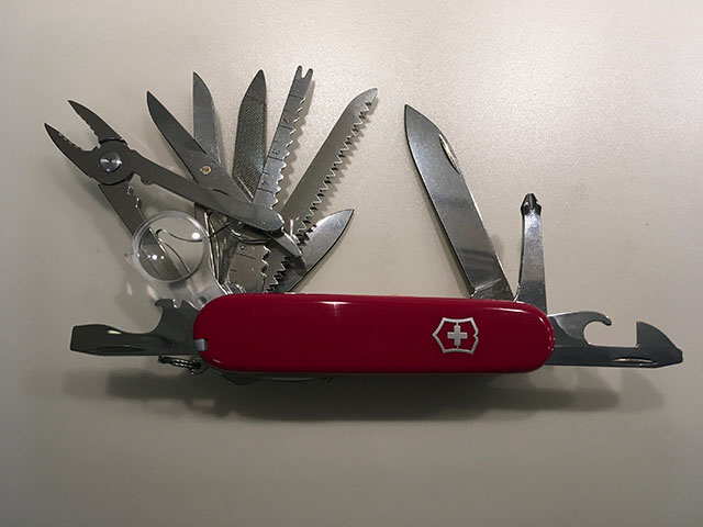 Victorinox SwissChamp