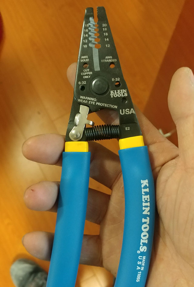 Klein Tools Wire Cutter and Wire Stripper 